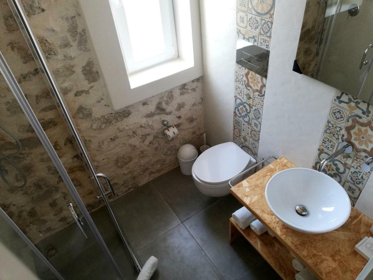 Le Mangiatoie Del Cavaliere Bed & Breakfast Montallegro Exterior photo